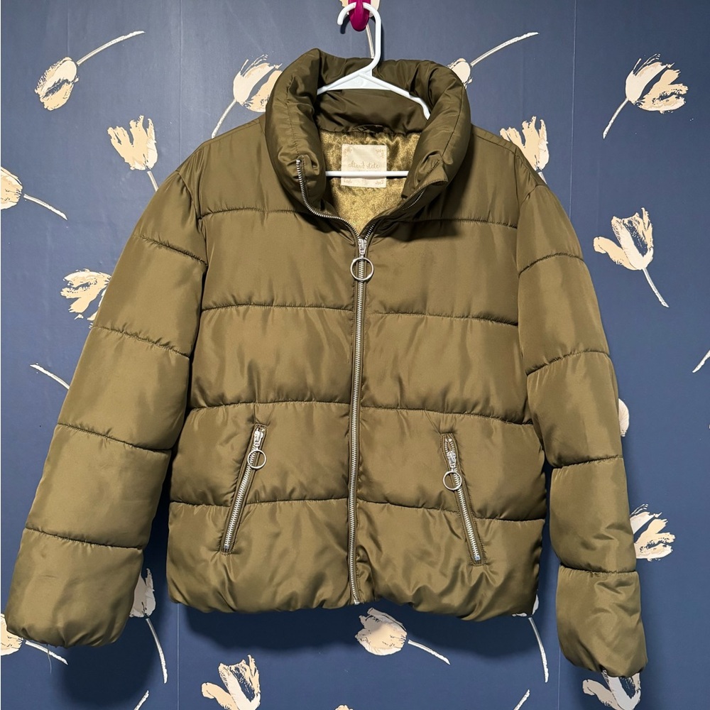 Altar’d State Medium Green Puffy Jacket